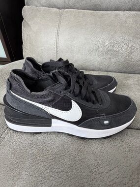 Nike Black and White Low-Top Trainer with White Swoosh